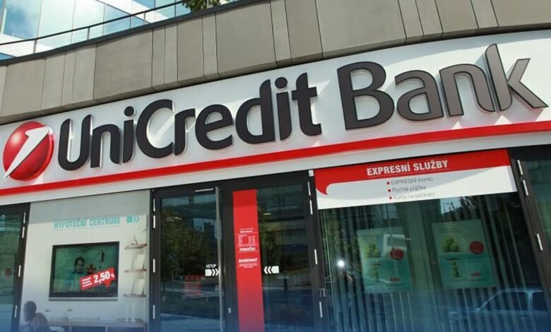 "يوني كريديت" يرفع حصته في كومرتس بنك إلى 42.5% 1