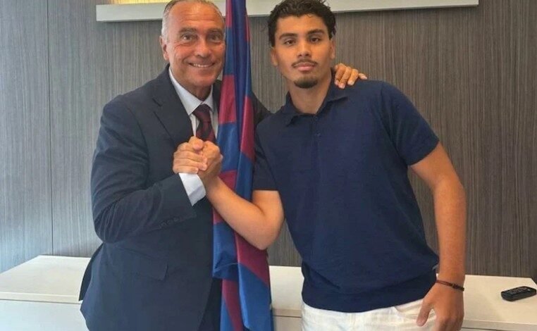 المهدي الميموني اللاعب المغربي الذي انضم لأكاديمية برشلونة لاماسيا