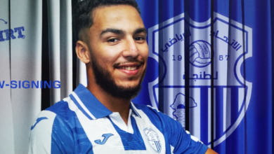 اللاعب أشرف لعزيري بعد أن أعلن اتحاد طنجة يجلب أشرف لعزيري لتعزيز صفوف الفريق