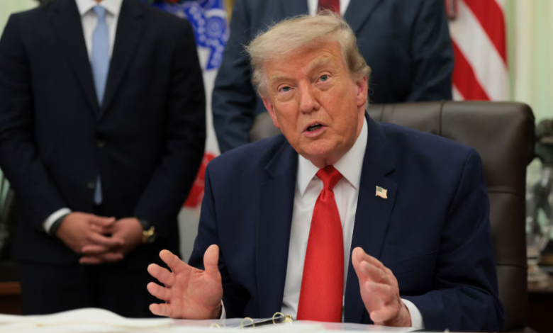 البيت الأبيض يحمل الحكومة الإسبانية مسؤولية أزمة الهجرة في سبتة المحتلة مع تحذيرات من ترامب