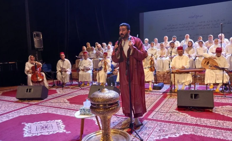 كورال نسائم الإبداع يحيي سهرة افتتاح مهرجان ولاد المدينة بالمركز الثقافي ليكسوس باب البحر بالعرائش