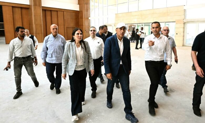 جاهزية عالمية.. مدبولي يتفقد مركز المؤتمرات الدولي والحديقة المتحفية بالعلمين الجديدة استعدادًا لافتتاحهما 1