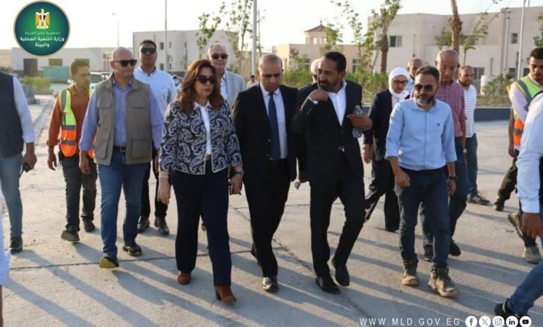منال عوض تتفقد أكبر مشروع لإدارة المخلفات في مصر.. مدينة ذكية تحول النفايات إلى طاقة ووقود 1