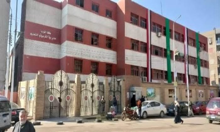 ضبط 8 سماعات إلكترونية بحوزة طلاب الثانوية العامة بلجنة فى قها 1