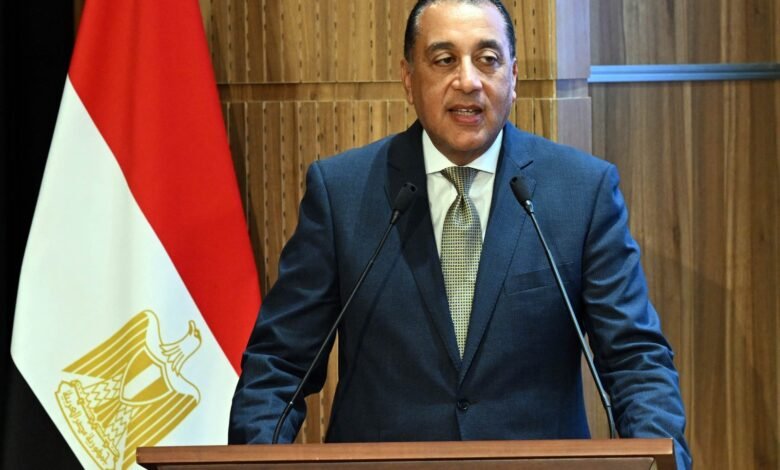 رئيس الوزراء يهنئ الرئيس السيسي بالذكرى الـ 74 لثورة 23 يوليو 1