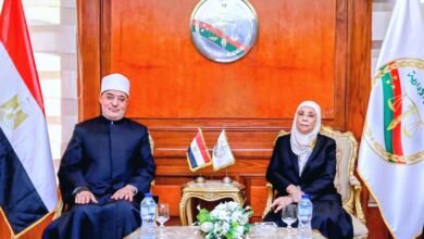 مفتي الجمهورية يهنئ المستشارة هدى أحمد عيسى بتوليها رئاسة النيابة الإدارية 4