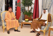 الملك محمد السادس يبعث برقية تعزية إلى أمير قطر الشيخ تميم بن حمد