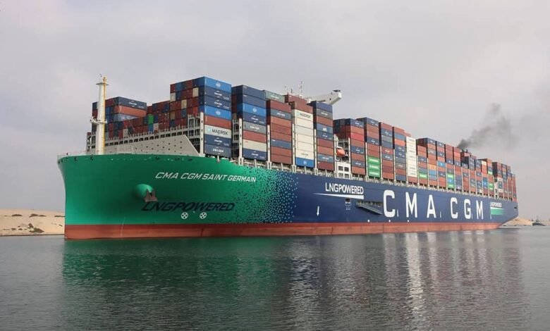 لأول مرة قناة السويس تشهد عبور سفينة الحاويات العملاقة "CMA CGM SAINT GERMAIN" 1