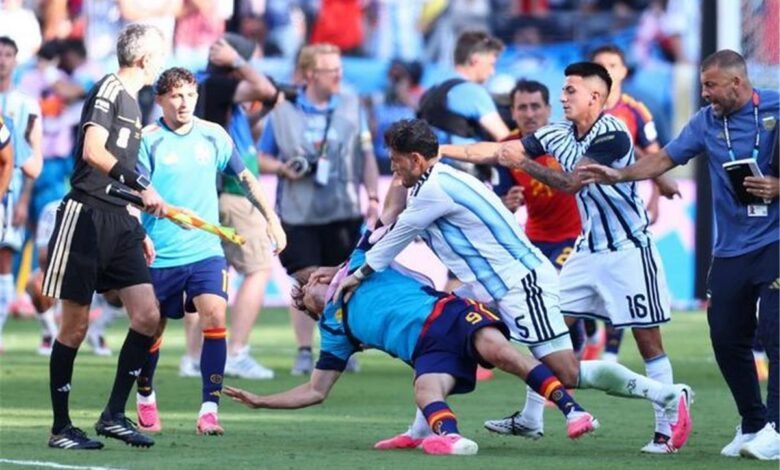 عقوبات منتظرة بحق لاعبي الأرجنتين بعد أحداث نهائي كأس العالم 2026 1