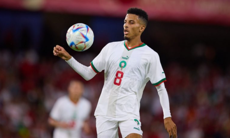 النجم المغربي أزّدين أوناحي خلال مباراة مع جيرونا وهو هدف برشلونة وأوناحي الجديد