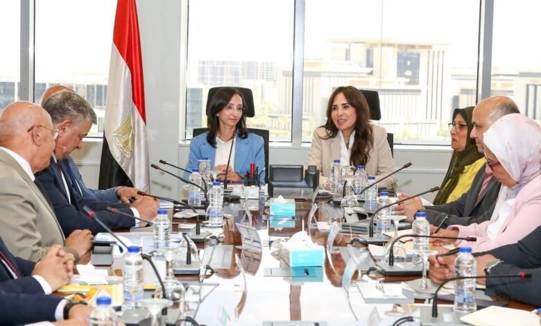 البحيرة على خريطة التطوير بقوة.. 52 مشروعا للمياه والصرف و7830 وحدة سكنية 1