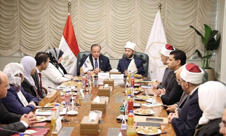 «الأوقاف» تدخل معركة حماية الإبداع.. خطب الجمعة والقوافل الدعوية لتغيير ثقافة الملكية الفكرية في مصر 1