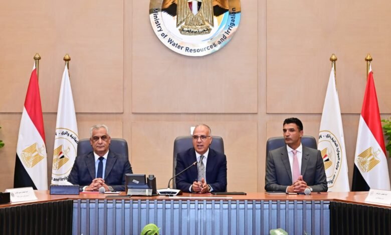 3 وزراء يطلقون خطة جديدة لإدارة المياه بالمصانع.. وقرارات جديدة لترشيد الإستهلاك 1