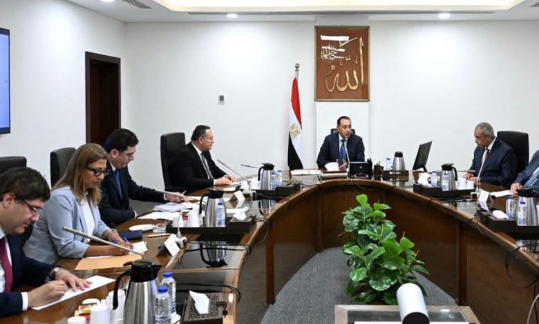 رئيس الوزراء يتابع جهود تطوير منظومة عمل الطلاب الوافدين 1