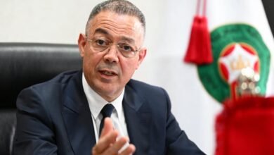 تطوير كرة القدم النسوية وتعزيز البنيات التحتية