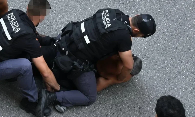 إيطاليا تواصل تحقيقاتها في قضية فقير