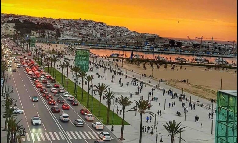 طقس اليوم الجمعة بالمغرب يشهد استمرار الحرارة وزخات رعدية بالمرتفعات