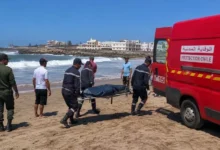 غرق مسن بشاطئ دوفيل يحول رحلة عائلية إلى مأساة