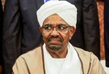 عمر البشير